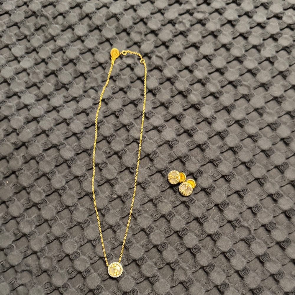 Freida RothmanGold Pendant Necklace and Stud Earrings Set